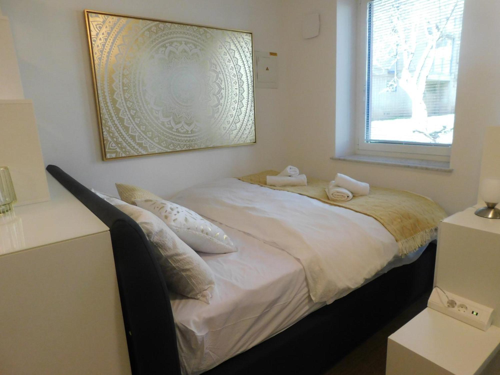 Modern Center Studio Under The Castle - Free Parking Daire Ljubljana Dış mekan fotoğraf